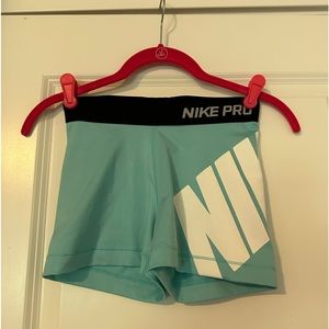 Nike pros
